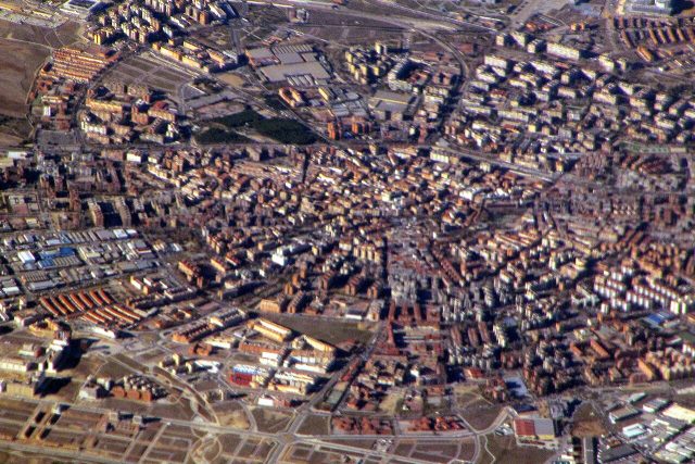 Мостолес