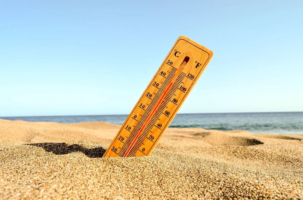 Brandy, water, and beads: what thermometers were filled with before mercury appeared