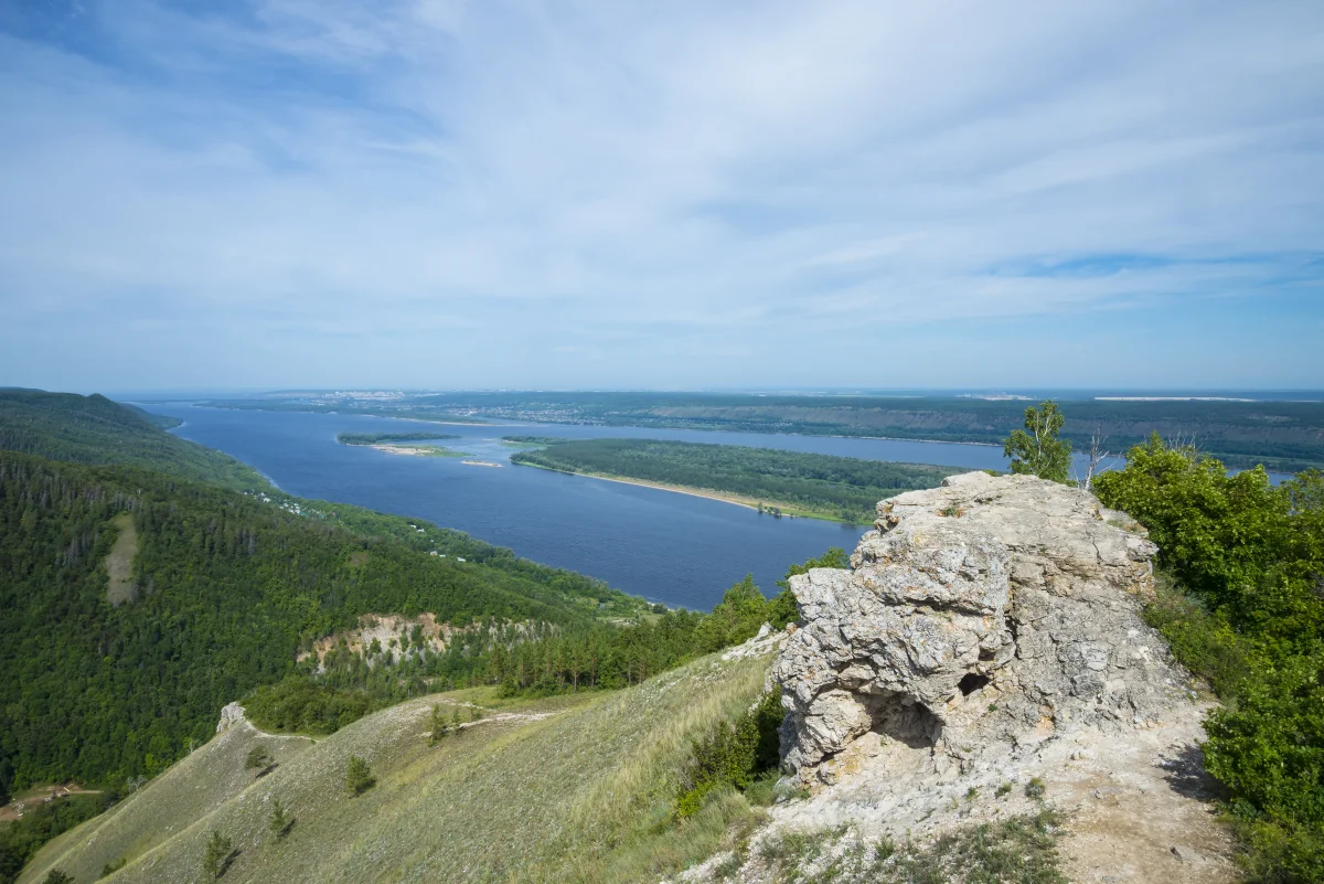 When Swimming Season Opens in Samara — and How Warm the Volga Gets by Summer