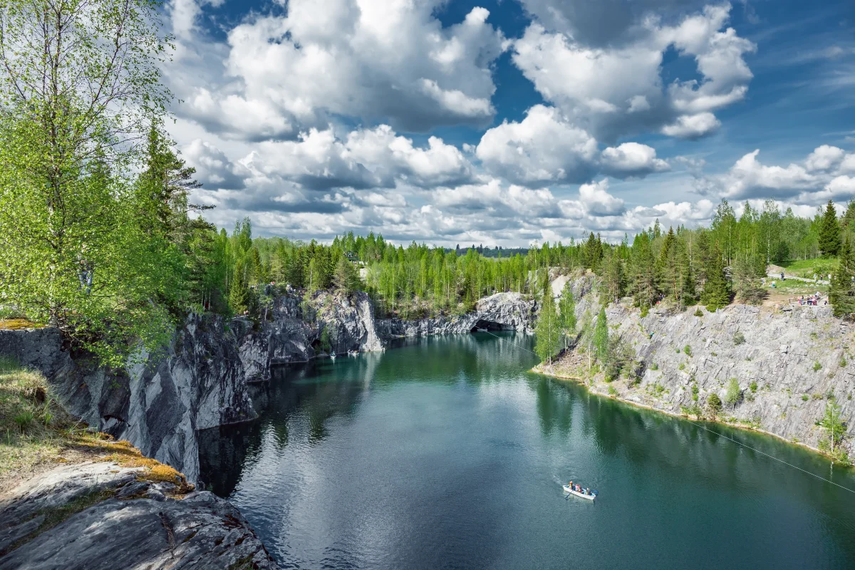 Can You Swim in Karelia in Summer — and Which Lakes Actually Warm Up to Comfortable Temperatures?