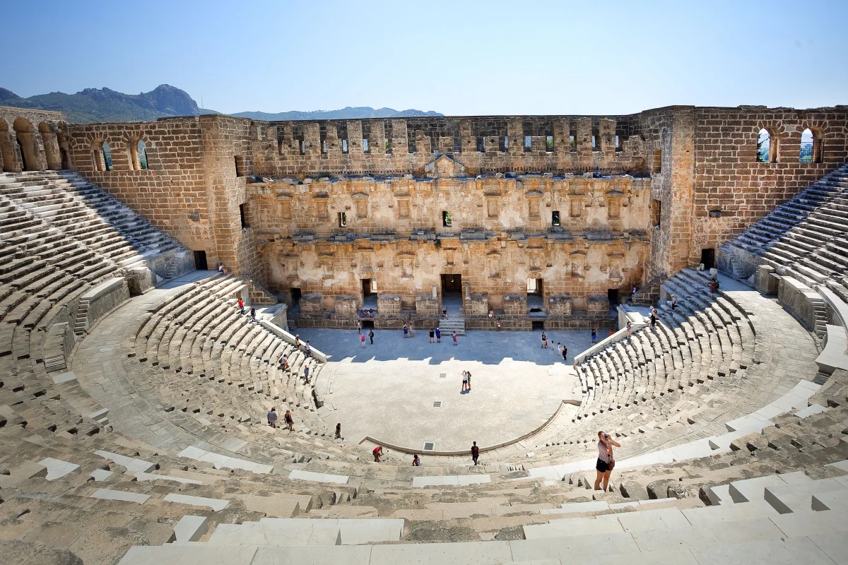 When Rainy Season Starts in Antalya — and From Which Month Beach Vacations Are Already a Gamble
