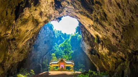 When Is Hua Hin's Season — and Why Thais Love This Resort More Than Tourists Do