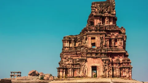 Historians Believe Untold Treasures Are Kept Behind the Secret Door of a Temple in India