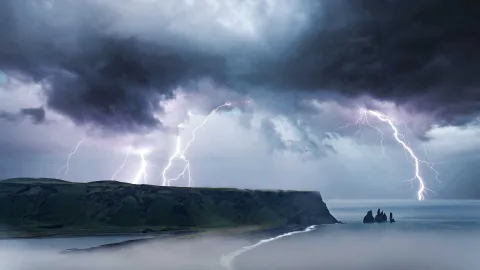Почему град может стать размером с куриное яйцо или теннисный мяч