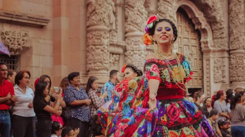 5 reasons to fall in love with Mexico – and just as many to fear it